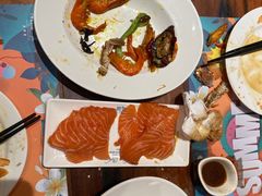 -四海一家自助餐(益田假日广场店)