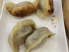 -珊珊小笼馆(仙霞路店)