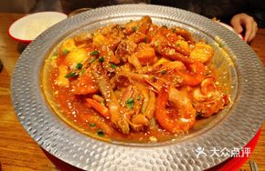 Beauty Shrimp Chicken Claw Pot