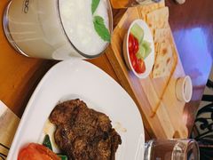 -MADO冰淇淋咖啡馆(淘金店)