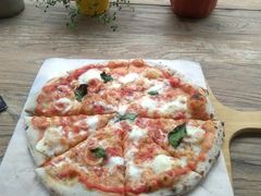 -Gather pizza