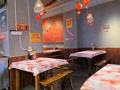 -老闵田螺馆·南昌市井菜·特色小吃(总店)