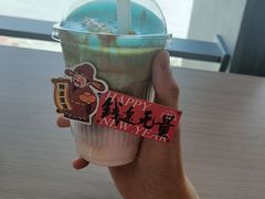 -抱抱地球咖啡馆(国家海洋博物馆店)
