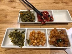 自助小料-湘人龙记老长沙米粉(华普国际大厦店)