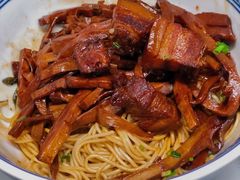 水笋烧肉面-沪西老弄堂面馆(定西路店)