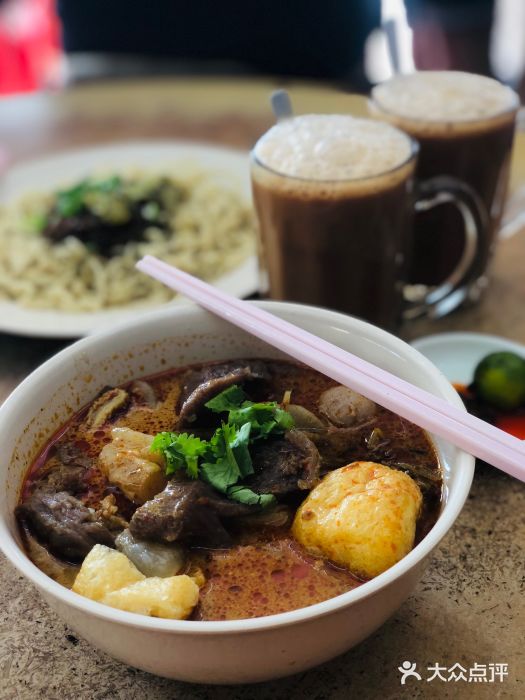 新记肉骨茶图片