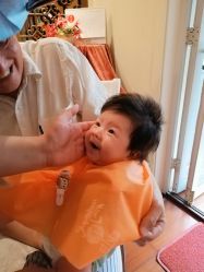 -龙文宝贝上门婴儿理发满月剃胎毛(普陀店)