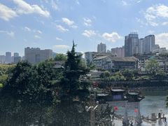 -包整·丝娃娃(一览甲秀楼风景店)
