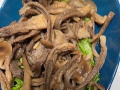 -马老六清真餐厅(雁滩店)