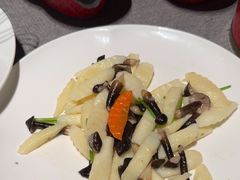 -秀儿四九城·新京菜(亚运村鸟巢店)