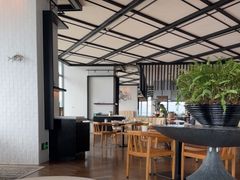 -瑰丽酒店·海吧·天际下午茶·现场DJ·天台酒吧