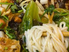 -丽丽三鲜螺蛳粉(田林路店)