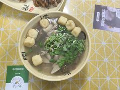 -苓记南京鸭血粉丝.皮肚面(县东巷店)