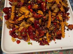 干煸肥肠-渝信川菜(西单店)