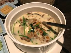 鸭架汤-万丽轩·粤菜(王府井金茂万丽酒店)