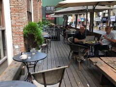 露天位-VESH COFFEE(定西路店)