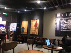 大堂-星巴克(大连柏威年店)