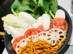 -八珍玉食鸡煲·打边炉(印象城店)