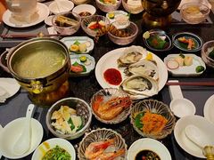 -半岛翡丽海鲜自助餐厅(观风亭店)