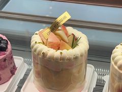 -罗森尼娜(德思勤店)