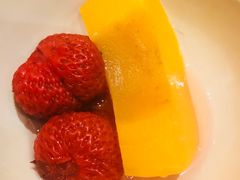-蓝钻·国际美食海鲜自助百汇(西直门店)