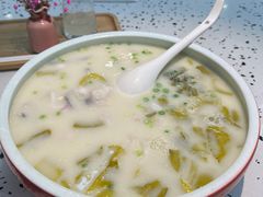 奶酸鱼-大树餐厅(朝阳大悦城店)