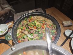 -头上红煨盐鸡·非遗院子餐厅