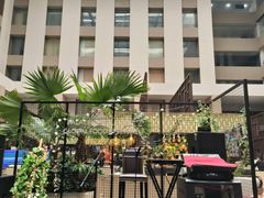 -朗丽兹自助餐厅