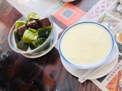 -周大娘牛乳(旧寨古村总店)