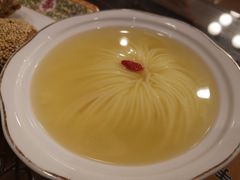 菊花豆腐汤-烤肉季饭庄