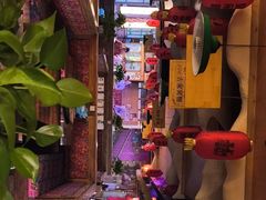 -鱼窝棚柴火铁锅炖(富山屯店)