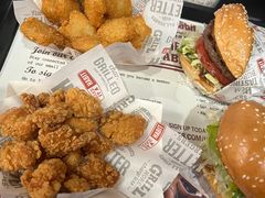 -The Habit Burger Grill 哈比特汉堡(世博店)