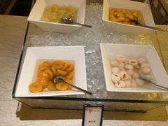 -东西风牛排馆周末烧烤自助(首都机场希尔顿店)