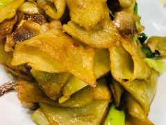 腊肉炒豆丝-小民大排档(马场角横路店)