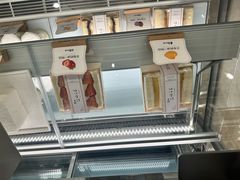 -银座仁志川·生吐司专门店(香港广场店)