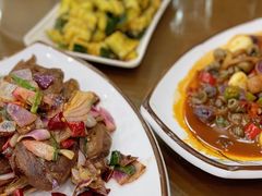 -老鄞江清水龙虾•赵赵家(江北店)