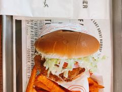 红薯条-FATBURGER 特富客汉堡(外交公寓店)