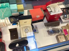 -用真奢侈品名表名包回收中心(朝阳万达店)