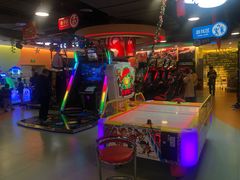 -爱玩嘉年华(龙湖源著天街店)