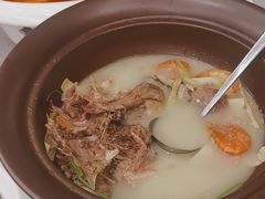 -新丁香海鲜酒店(银海商贸城店)