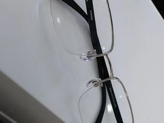 -浮光眼镜·蔡司视觉合作·数字验配中心(陆家嘴店)