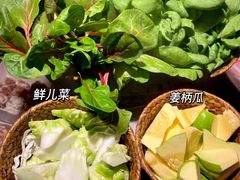 -三出山火锅(南京万象天地店)