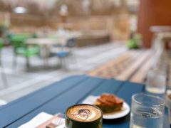 -潮一不贰·法式甜品·生日蛋糕·西式简餐(外滩店)