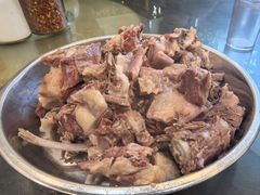 手撕狗肉-春明狗肉馆(经开一区店)