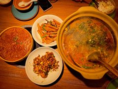 -吃饭皇帝大土家民族菜(正大广场店)