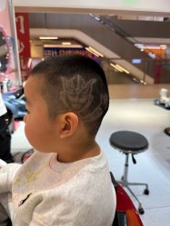-星咔萌StarCamo儿童剪发(芳圆里IDMALL品牌形象店)