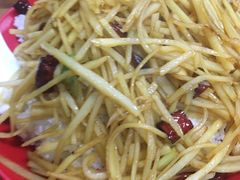 -牛八宝桂林米粉(八里庄店)