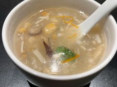 宋嫂鱼羹-老头儿油爆虾·1987杭州烟火味(湖滨银泰in77D区店)