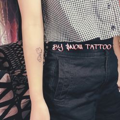 -SNOW TATTOO STUDIO