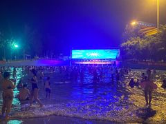 -欢乐水魔方水世界